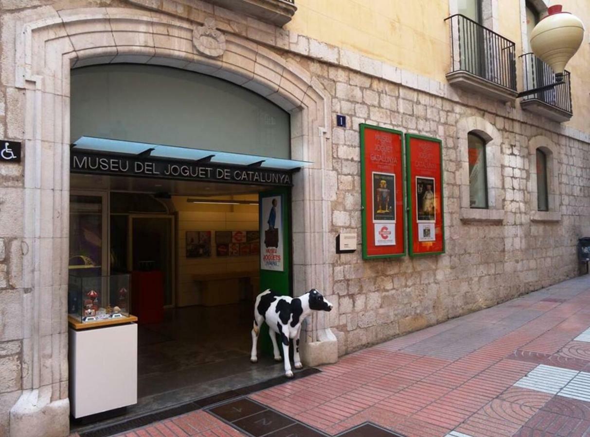 Apartamento Vilallonga Figueres  Exterior photo