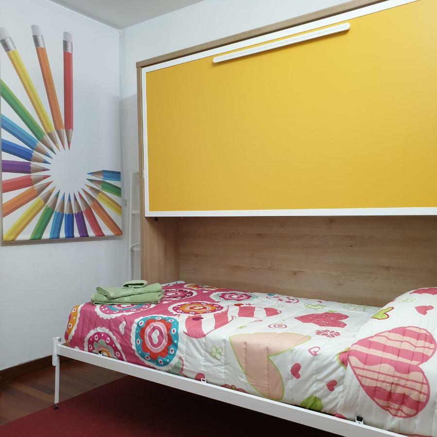 Apartamento Vilallonga Figueres  Exterior photo